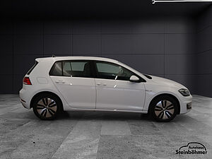 Volkswagen Golf e-Golf LED NAV Pro CCS SHZ AppCon 