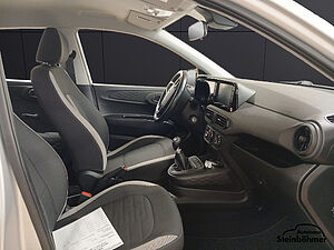 Hyundai i10 1.0 Trend PDC Sitzheizung Klima CarPlay 