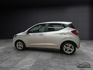 Hyundai i10 1.0 Trend PDC Sitzheizung Klima CarPlay 