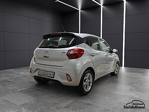 Hyundai i10 1.0 Trend PDC Sitzheizung Klima CarPlay 