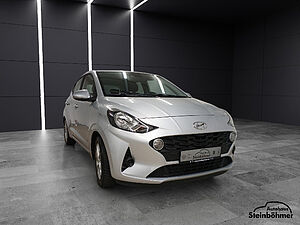 Hyundai i10 1.0 Trend PDC Sitzheizung Klima CarPlay 