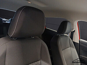 Volkswagen Polo Active 1.0MPI NAV RearView SHZ AppCon 