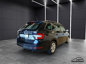 SKODA Fabia Combi Ambition1.0 TSI SmartLink RearView 