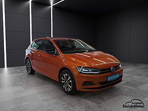 Volkswagen Polo IQ.DRIVE 1.0TSI LED RearView SHZ AppCon 