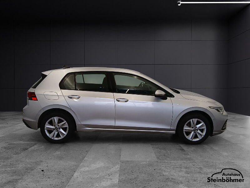 Volkswagen Golf Life 1.0TSI LED NAV Pro SHZ ACC SideAssist