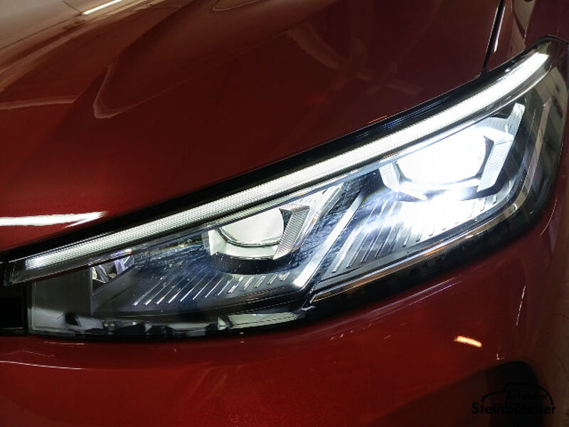 Volkswagen Passat Variant Elegance 2,0TDI 4M Matrix-LED DSG