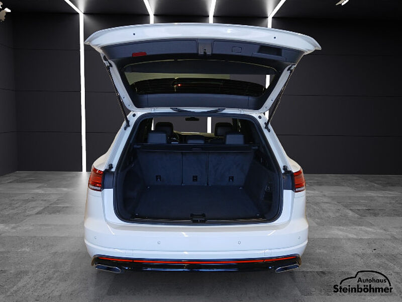 Volkswagen Touareg R-Line 3.0TDI 4M LED NAV Pro AHK Leder