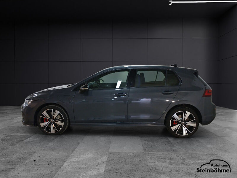 Volkswagen Golf GTE Black Style Navi IQLight DCC ACC 18