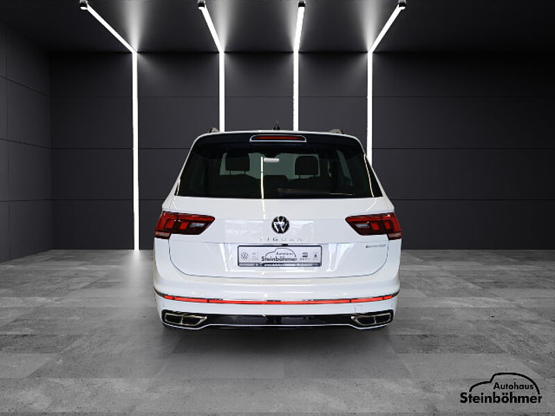 Volkswagen Tiguan R-Line 1.4TSI DSG LED NAV AHK SHZ Rear