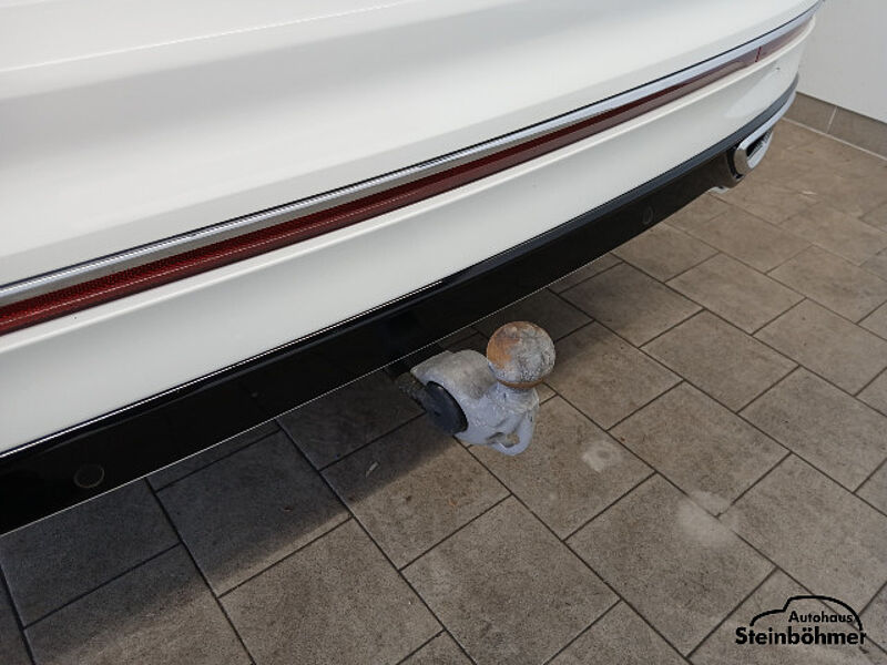 Volkswagen Tiguan R-Line 1.4TSI DSG LED NAV AHK SHZ Rear