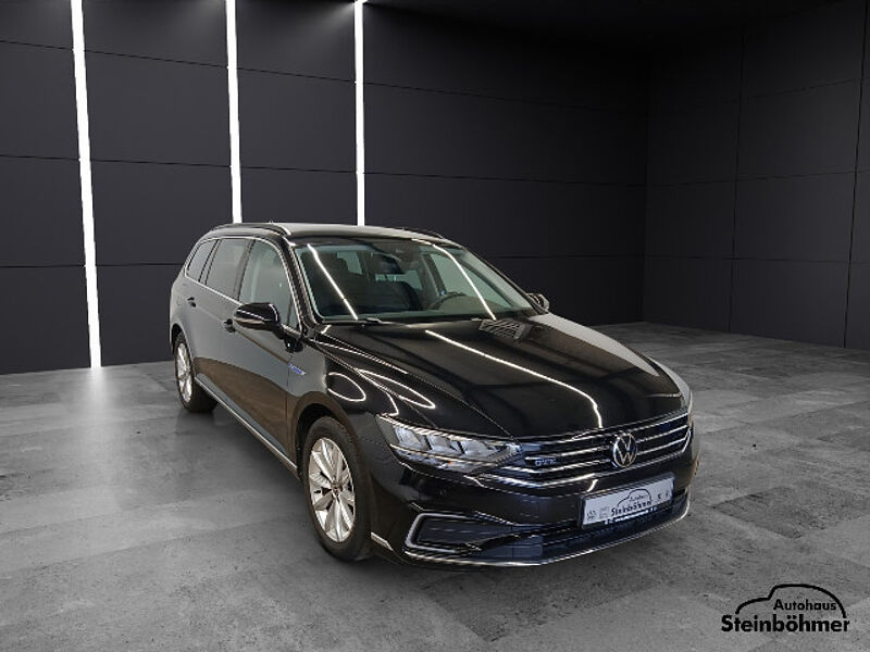 Volkswagen Passat Variant GTE 1.4TSI DSG LED NAV AHK ACC