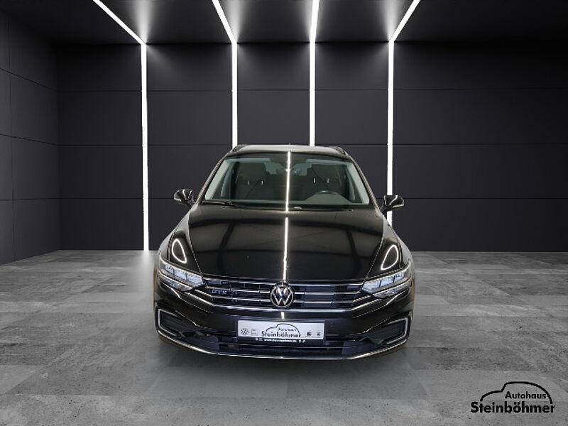 Volkswagen Passat Variant GTE 1.4TSI DSG LED NAV AHK ACC