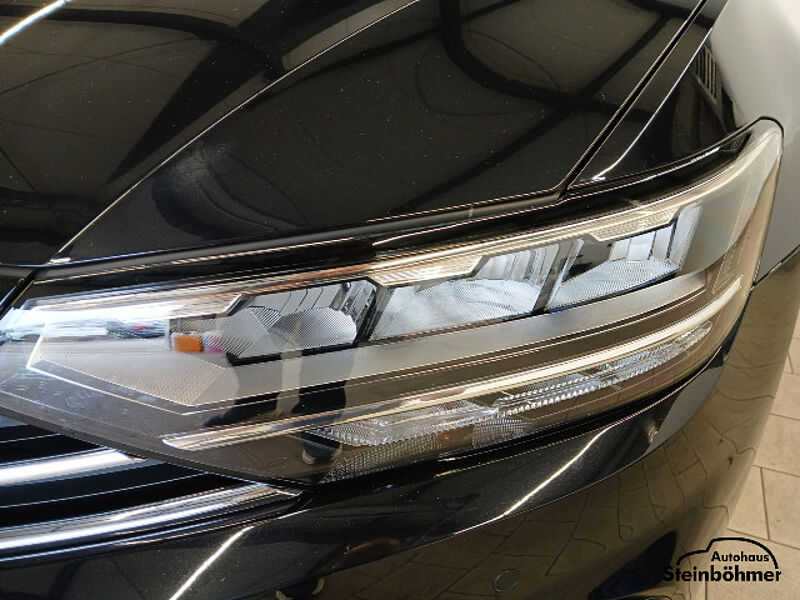 Volkswagen Passat Variant GTE 1.4TSI DSG LED NAV AHK SHZ