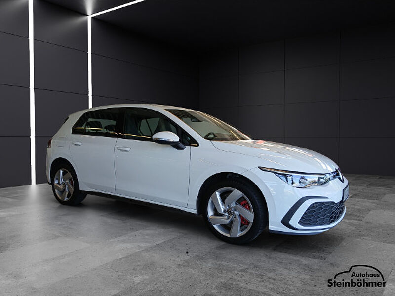 Volkswagen Golf GTE 1.4TSI DSG LED Plus NAV SHZ AppCon