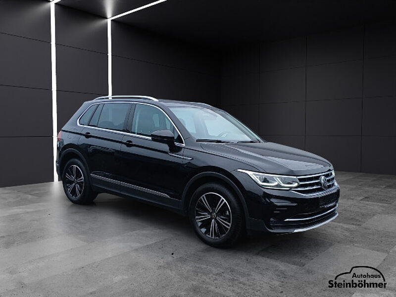 Volkswagen Tiguan Elegance 1.5TSI DSG Navi AHK Pano IQLight