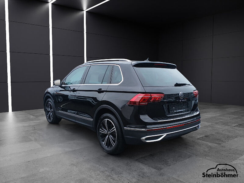 Volkswagen Tiguan Elegance 1.5TSI DSG Navi AHK Pano IQLight