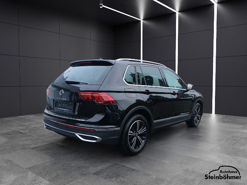 Volkswagen Tiguan Elegance 1.5TSI DSG Navi AHK Pano IQLight