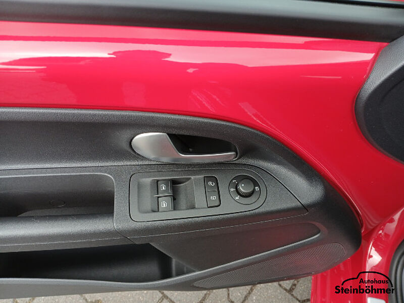 Volkswagen up! GTI Kamera PDC GRA Sitzheizung
