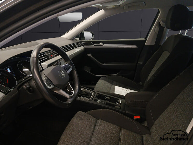 Volkswagen Passat Variant Business 2.0TDI DSG LED NAV AHK