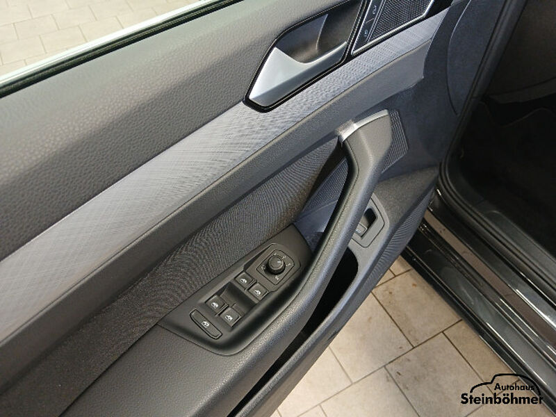 Volkswagen Passat Variant Business 2.0TDI DSG LED NAV AHK