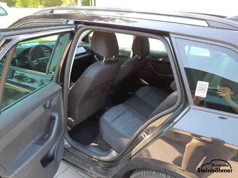 SKODA Fabia Combi Clever 1.0TSI LED NAV SHZ BlindSpot