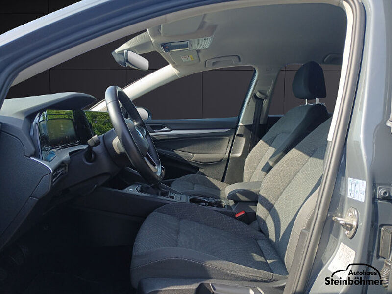Volkswagen Golf Life 1.5 TSI Navi APP ACC