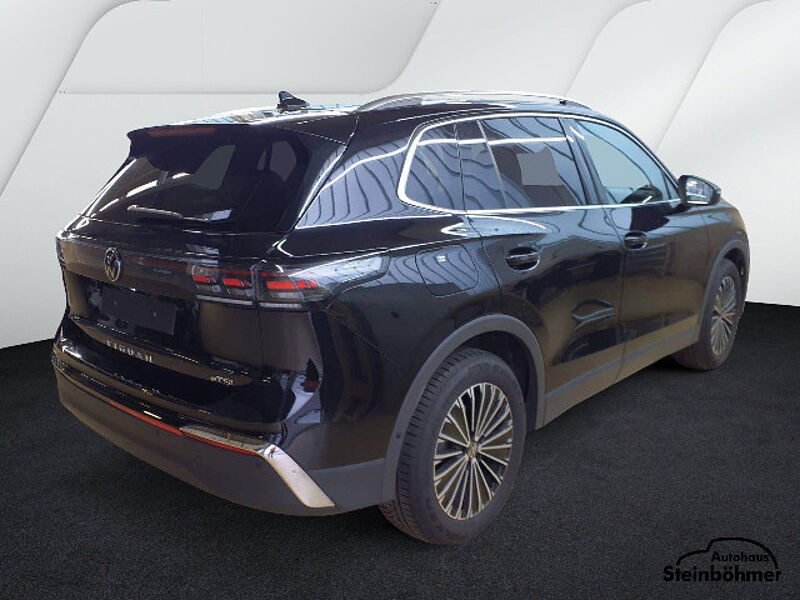 Volkswagen Tiguan Elegance 1.5eTSI DSG IQ. Light NAV AHK