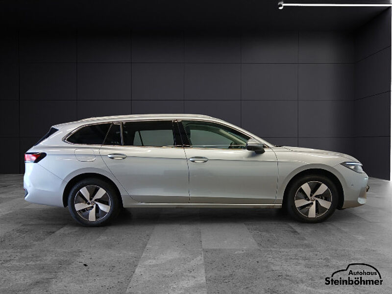 Volkswagen Passat Business 1.5eTSI DSG LED NAV AHK ACC