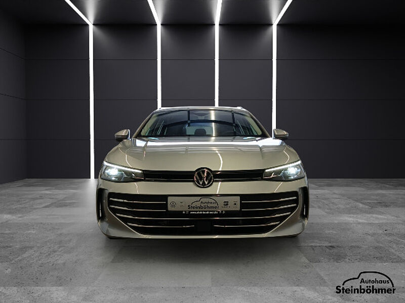 Volkswagen Passat Business 1.5eTSI DSG LED NAV AHK ACC