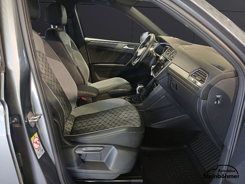 Volkswagen Tiguan Allspace 2.0 TDI R-Line 4M 7-S. AHK HUD