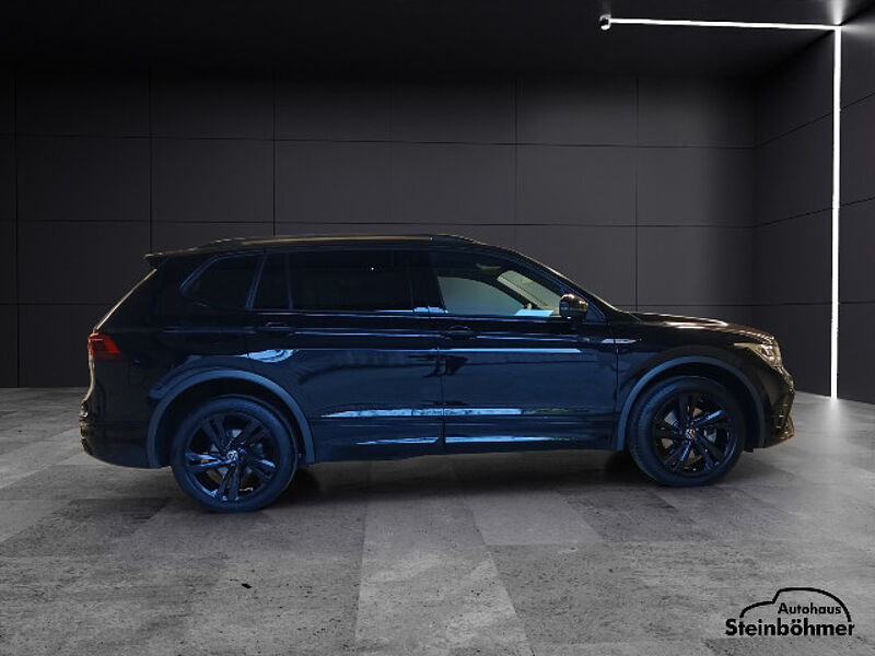 Volkswagen Tiguan Allspace 2.0TDI R-Line 4M Navi Pano
