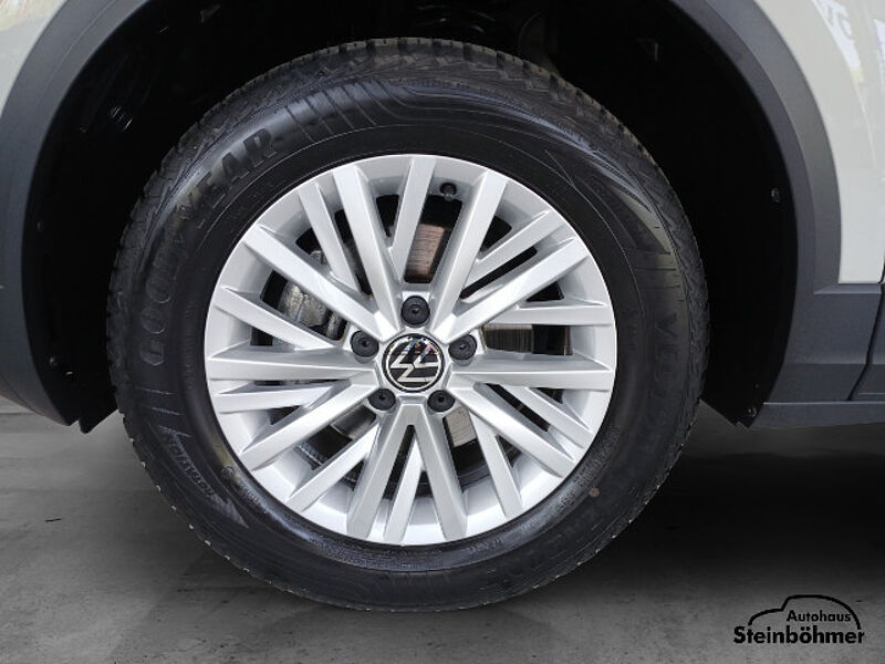 Volkswagen T-Roc 1.5TSI Life DSG Navi AHK LED Sitzhzg