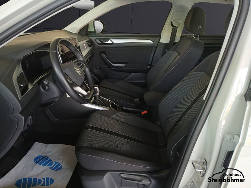Volkswagen T-Roc 1.5TSI Life DSG Navi AHK LED Sitzhzg
