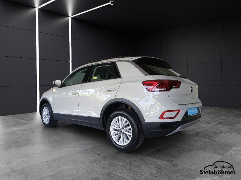 Volkswagen T-Roc 1.5TSI Life DSG Navi AHK LED Sitzhzg