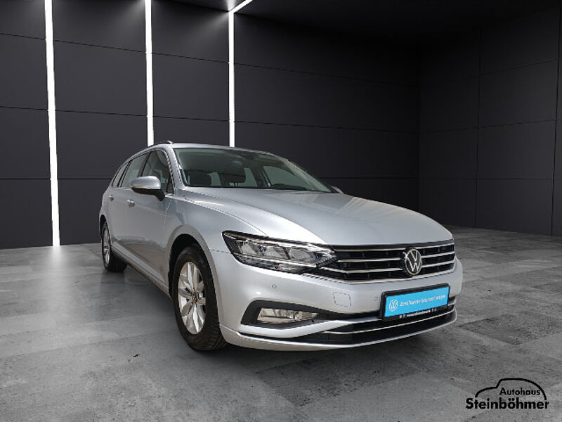 Volkswagen Passat Variant Business 2.0TDI DSG Navi LED AHK