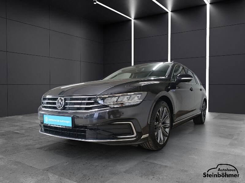 Volkswagen Passat Variant GTE 1.4TSI Navi AHK ACC Sitzhzg.
