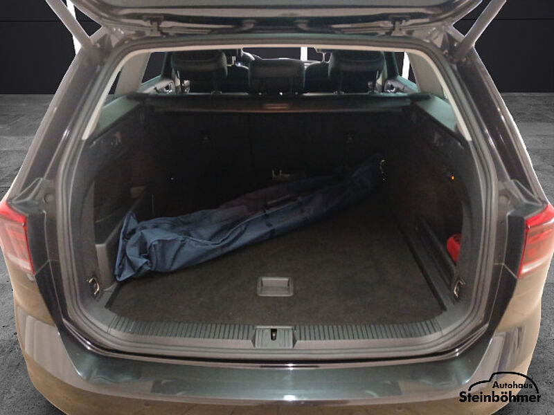 Volkswagen Passat Variant GTE 1.4TSI Navi AHK ACC Sitzhzg.
