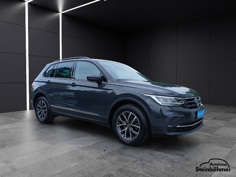 Volkswagen Tiguan Life 2.0TDI DSG Navi AHK LED Frontassist