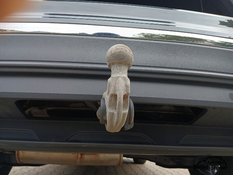 Volkswagen Tiguan Life 2.0TDI DSG Navi AHK LED Frontassist