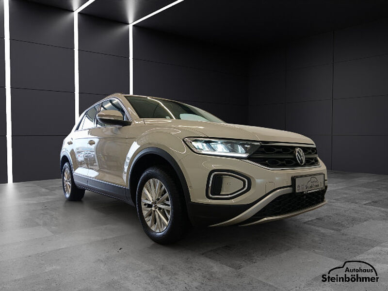 Volkswagen T-Roc Life 1.5 TSI NAVI AppCon LED AHK