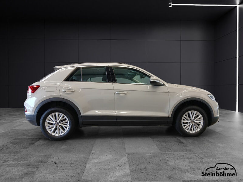 Volkswagen T-Roc Life 1.5 TSI NAVI AppCon LED AHK