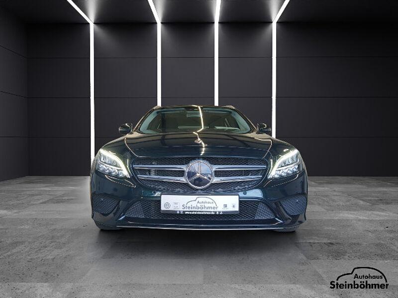 Mercedes-Benz C 180 T Avantgarde LED NAV RFK ParkAssist