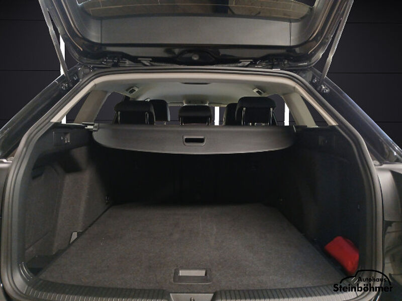 Volkswagen Golf Variant GOAL 1.5eTSI DSG Navi LED AHK