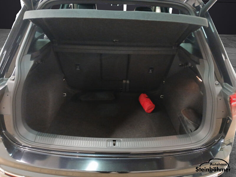 Volkswagen Tiguan R-Line 2.0TDI 4M DSG IQ-LED Navi