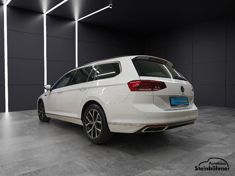 Volkswagen Passat Variant GTE Navi Pano Dig. Cockpit Keyless