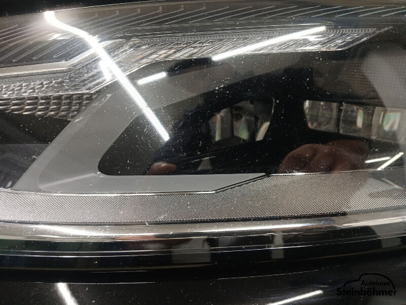 Audi A4 40 Avant quattro 2.0 TDI S-tronic Navi Hud-Up