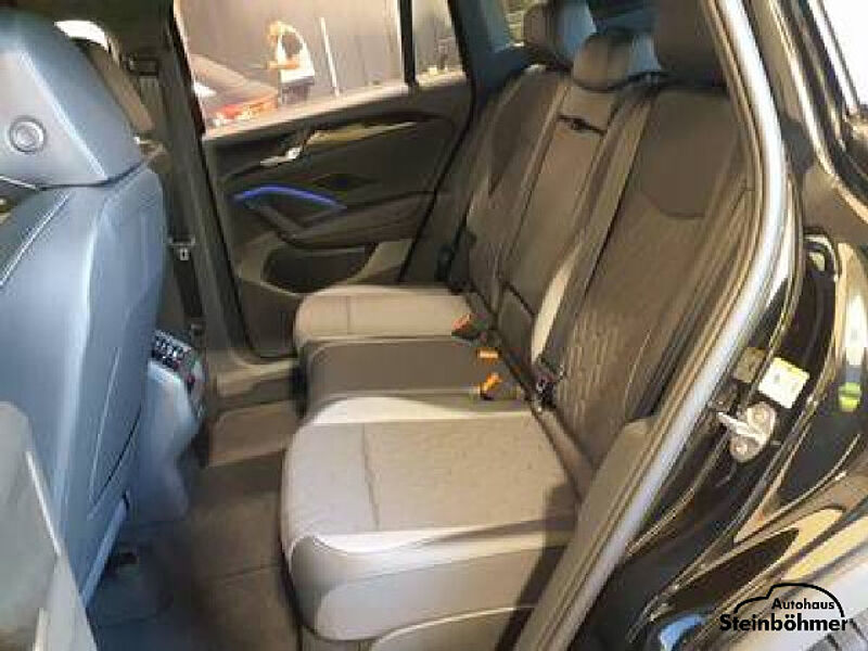 Volkswagen Tiguan GOAL 2.0TDI DSG IQ. Light NAV AHK ACC