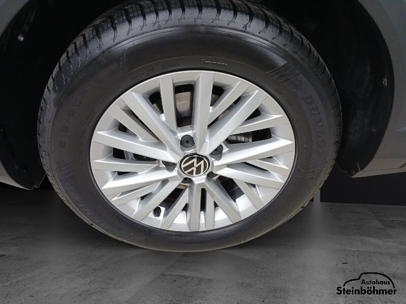 Volkswagen T-Roc 1.0 TSI Life Navi LED SHZ AppCon