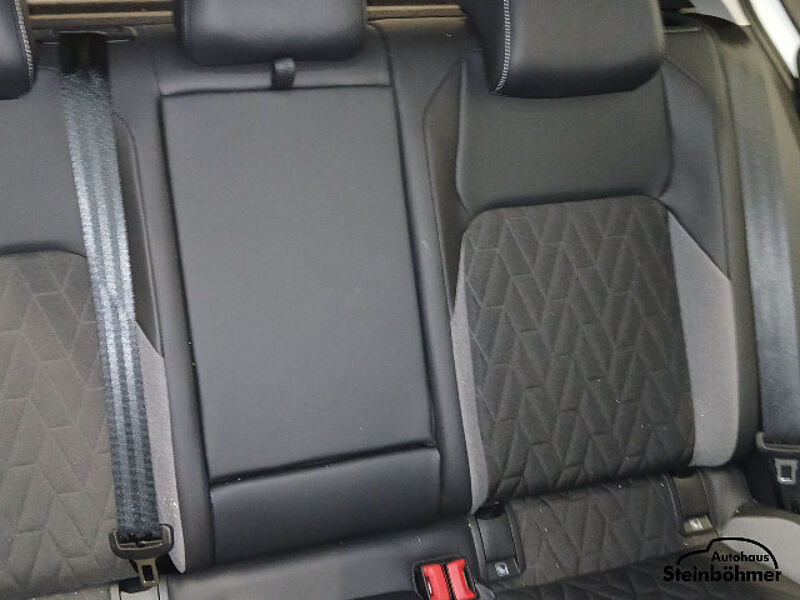 Volkswagen Golf GOAL 1.5TSI LED Plus NAV AHK SHZ SideAssist