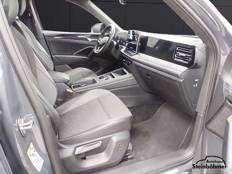 Volkswagen Tiguan GOAL 1.5eTSI Navi AHK SHZ IQLIGHT Keyless